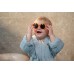 Barn solglasögon i återvunnet plast - persikakaramell